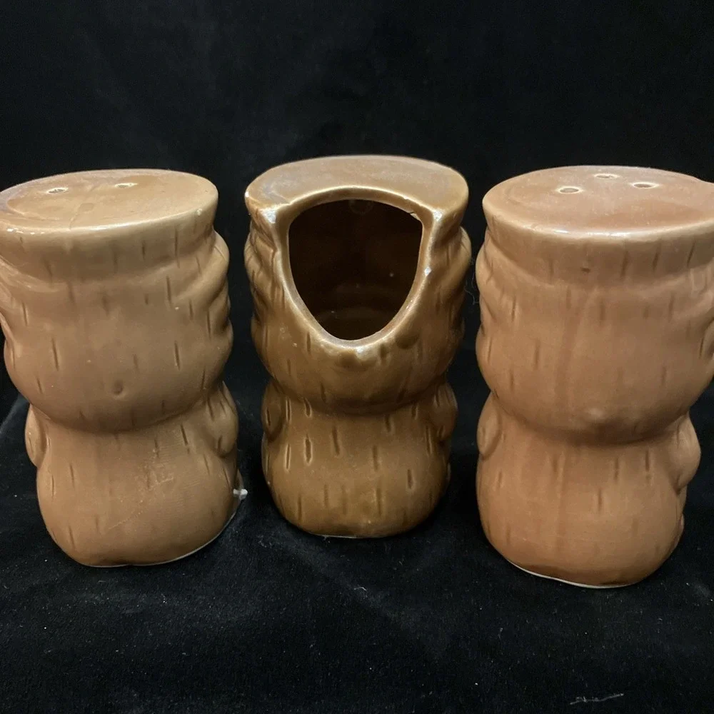 Tiki Luau Salt & Pepper Shakers + Toothpick Holder Hawaii Aloha Vintage Kitchen